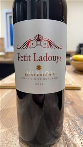 Bordeaux Saint-Estèphe Château Ladouys Petit Ladouys 2019