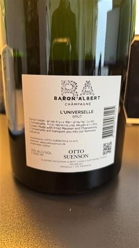 Samppanja Baron Albert L'Universelle Ei vuosikertaa