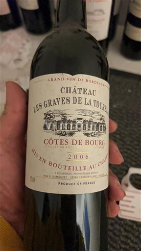 Burdeos Côtes-de-bourg Château Les Graves de la Tour 2006
