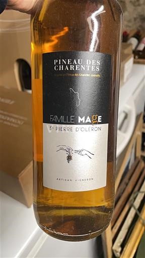Poitou-Charentes Pineau des Charentes Famille Mage Icke årgångsbetecknad