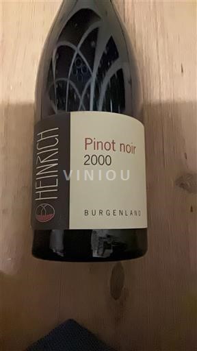 Gradišce Ni doloceno Heinrich Pinot noir 2000