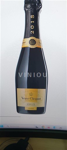 Champagne Sâm-panh Veuve Clicquot 2015
