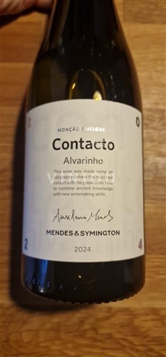 Bồ Đào Nha Rượu vang xanh Mendes & Symington Contacto 2024