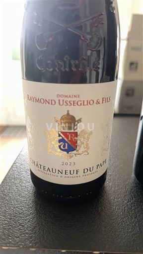 Valle del Ródano Châteauneuf-du-Pape. Domaine Raymond Usseglio & Fils 2023