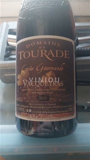 Údolí Rhôny Vacqueyras Domaine La Tourade Gourmande 2010