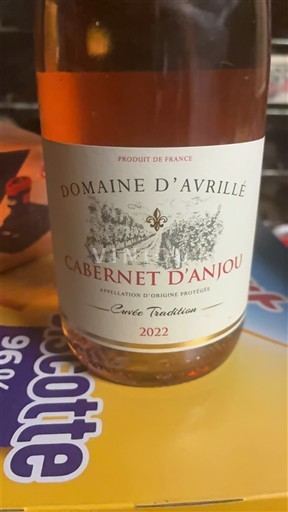 Thung lũng sông Loire Cabernet-d'Anjou Domaine Avrillé Tradition 2022