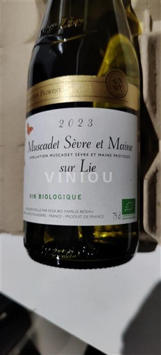 Loire Valley Muscadet Sèvre et Maine Domaine Fardeau sur Lie 2023