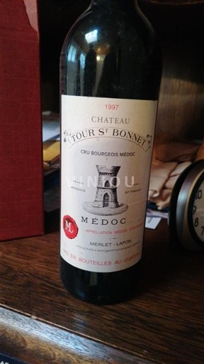 Bordeaux Médoc Cru Bourgeois Château Tour St. Bonnet 1997