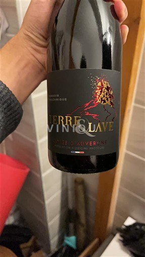 Loire Valley Côtes d'Auvergne TERRE & LAVE 2023
