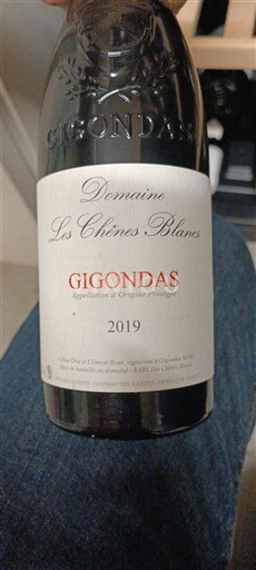 Rhônen laakso Gigondas Domaine Les Chênes Blancs 2019