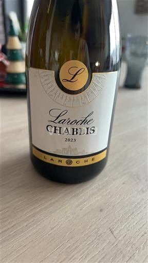 Burgundy Chablis Laroche 2023