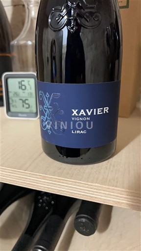 Rhônen laakso Lirac Xavier Vignon Ei vuosikertaa