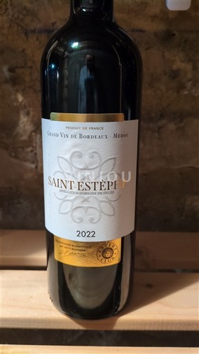 Burdeos Saint-Estèphe Beschermde Oorsprongsbenaming 2022