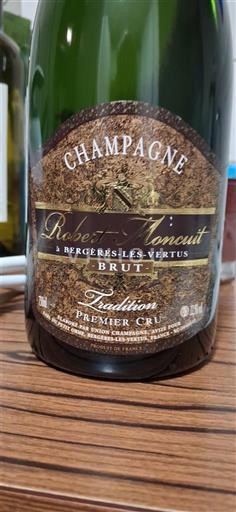 Šampanja Šampanjec Premier Cru Robert Moncuit Tradition Neleten.