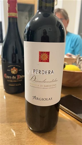 Sardinien Monica di Sardinien Argiolas Perdera 2022