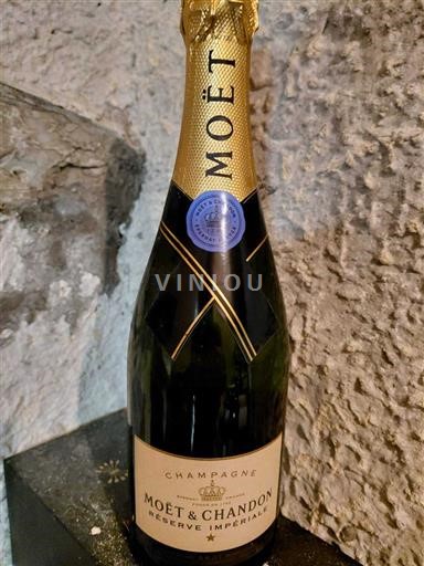 Šampanja Šampanjec Moët & Chandon Réserve Impériale Neleten.