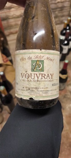 Thung lũng sông Loire Vouvray Clos du Petit Mont Réserve 1996