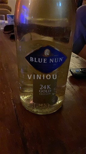 Rheingau Blue Nun 24K Gold Edition Non Millésimé