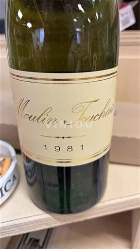 Loire Valley Coteaux du Layon Moulin Touchais 1981