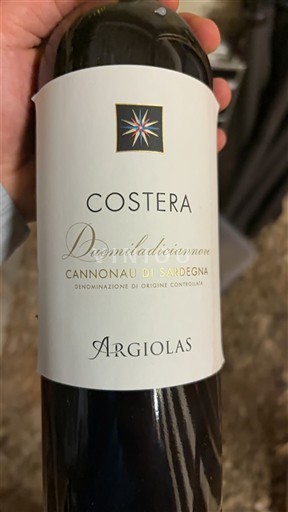 Sardinija Cannonau di Sardinija Argiolas Costera 2019