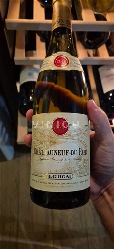 Údolí Rhôny Châteauneuf-du-Pape E. Guigal 2010
