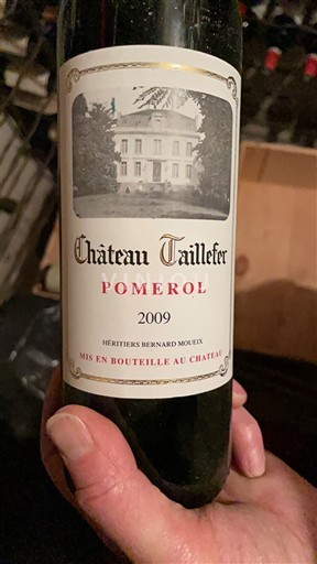 Bordéus Pomerol Château Taillefer 2009