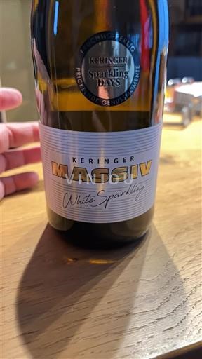 Burgenland No especificado Keringer Massiv White Sparkling 2018