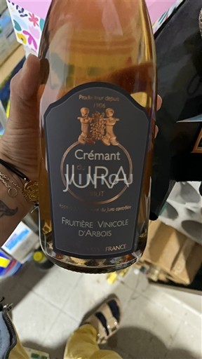 Jura Crémant du Jura Fruitière Vinicole d'Arbois Ei vuosikertaa