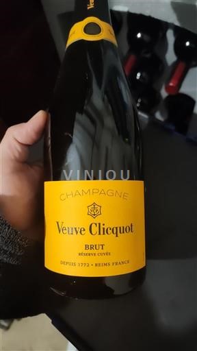 Šampanja Šampanjec Veuve Clicquot Brut Réserve Neleten.