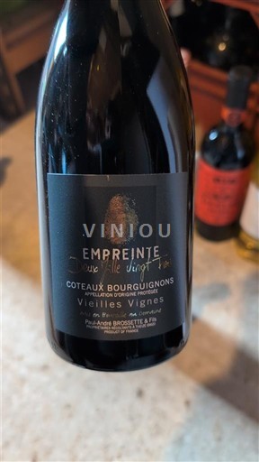 Bourgogne Bourgognebackar André Brissette & Fils Empreinte Vieilles Vignes Icke årgångsbetecknad