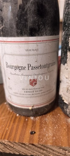 Bourgogne Bourgogne-passetoutgrain Ernest Nicod Ikke årgangsbestemt
