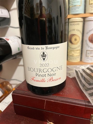 Burgundsko Famille Besson Pinot noir 2022