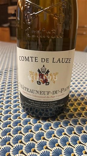 Wines Blanc demi-sec Comte de Lauze 2020 France Rhône Valley Châteauneuf-du-Pape AOC