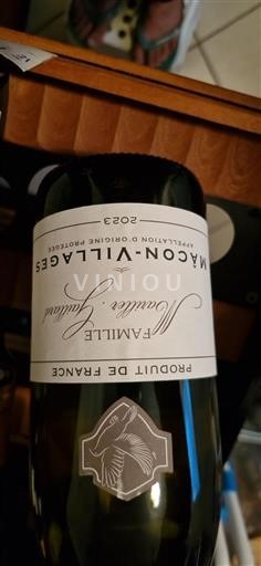 Burgundi Mâcon ja Mâcon-kylät Famille Paquet 2023