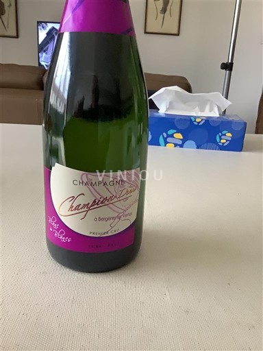 Champagne Champion Denis Icke årgångsbetecknad