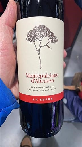 Abruzos Montepulciano d'Abruzzo La Serra 2024