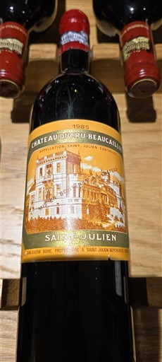 Bordeaux Saint-Julien Grand Cru Château Cru-Beaucaillou 1985