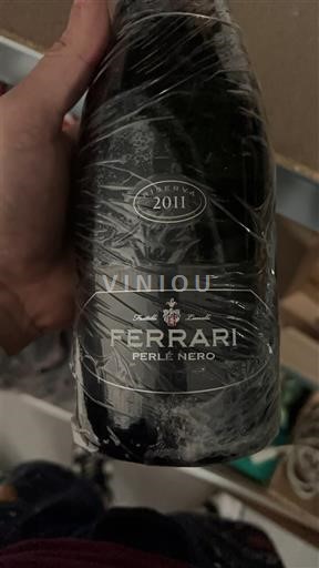 Trentino-Južna Tirolska Tridentinsko-Gornje Poadižje Ferrari Perlé Nero 2011