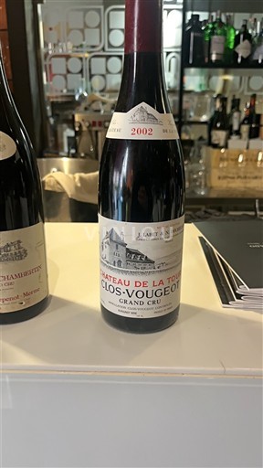 Borgonha Clos-de-Vougeot Grand Cru Château La Tour 2002