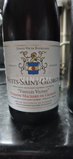 Burgundi Nuits-saint-georges Domaine Machard de Gramont Vieilles Vignes Ei vuosikertaa