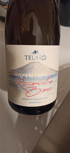 Campania Wines Roccamonfina Telaro Roccamonfina Bianco 2024
