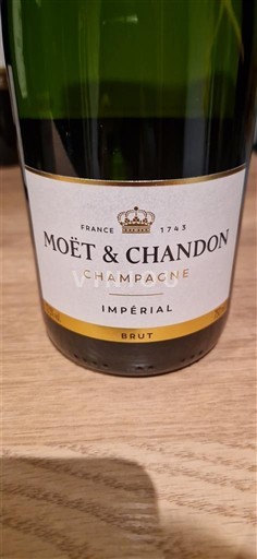 Champagne Sâm-panh Moët & Chandon Brut Impérial 2024