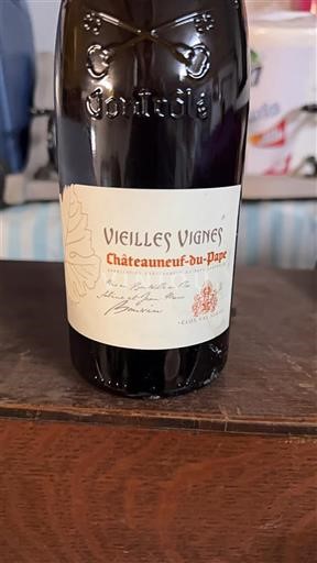 Valle del Ródano Châteauneuf-du-Pape. Domaine La Solitude Vieilles Vignes Sin añada