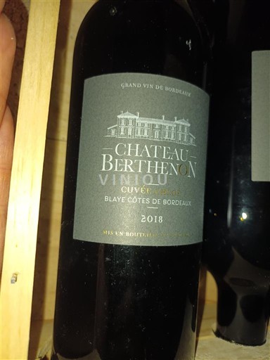 Bordeaux Blaye-Côtes-de-Bordeaux Château Berthenon Chloé 2018