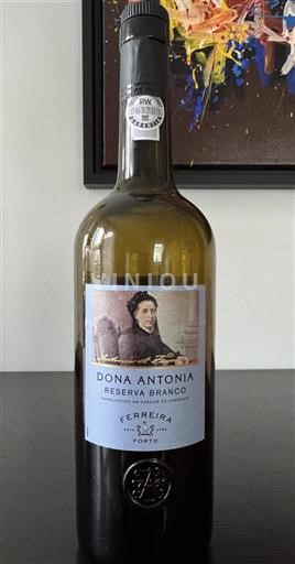Vin Rouge sec Dona Antonia Reserva Branco Ferreira Non millésimé Portugal Portugal Porto DOC