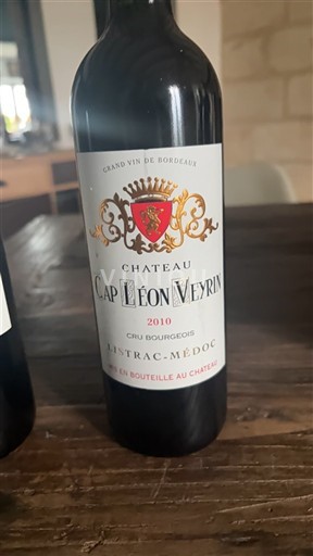 Bordeaux Listrac-Médoc Château Cap Léon Veyrin 2010