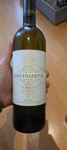 Kastilja i Leon Руэда José Pariente 2023