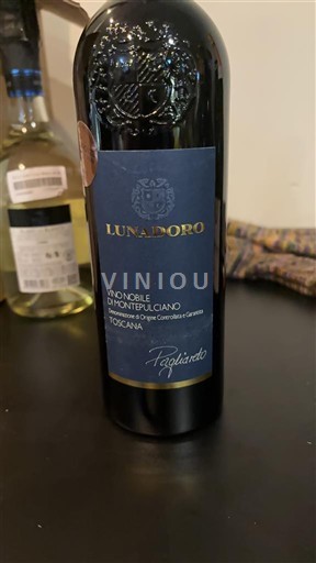 Toskánsko Vino Nobile di Montepulciano Lunadoro Pagliareto 2019