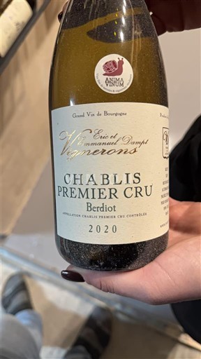 Burgundy Chablis Premier Cru Vignerons Dampt Berdio 2020