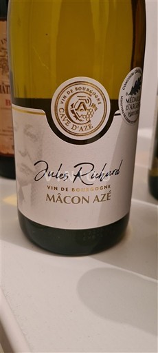 Bourgogne Mâcon et mâcon-villages Cave d'Azé Jules Richard Non Millésimé